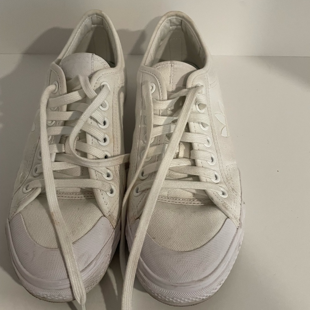 Adidas Nizza Trefoil canvas sneakers